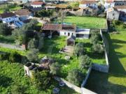 Casa antiga para recuperar com 1240 m2 de terreno
