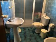 CASA PARA REFORMAR CON PATIO