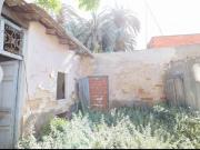 casa para reformar muy bien ubicada