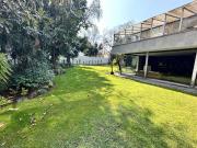 Casa para remodelar con gran potencial en Lomas de...