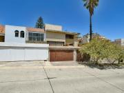 Casa para remodelar, Coto Los Leones, Bugambilias, a...