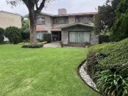 CASA PARA REMODELAR EN BOSQUES DE LAS LOMAS