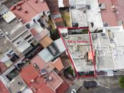 Casa para remodelar en Las Aguilas