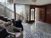Casa para remodelar en venta – Colonia Florida