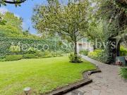 Casa para Remodelar en Venta en Lomas de Chapultepec,...