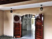 CASA PARA RENDA À VENDA NO JARDIM BRASIL