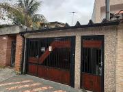 Casa para renda com 3 dormitórios à venda, 81 m² por R$...