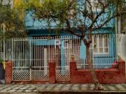 Casa para Venda 160m², 3 dormitórios, 1 vaga Cidade Baixa