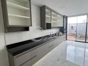 Casa para venda 170m² 3 quartos Vila Rosa Goiânia GO