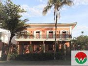 Casa para venda a 230 metros da praia do pernambuco, Guarujá