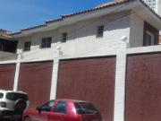 Casa para venda com 200 metros quadrados com 2 quartos