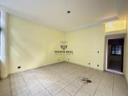 Casa para venda e aluguel em Centro de 220.00m² com 3...