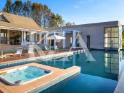 Casa para venda e aluguel em Ivoturucaia em Jundiaí São...