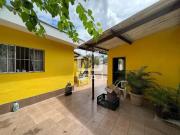 Casa para venda e locaÃ§Ã£o com 300mÂ² no Jardim Maria Rosa