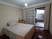 Casa para venda e locação no Jardim Marajoara