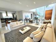 Casa para venda em Acapulco de 440.00m² com 5 Quartos, 5...