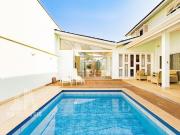 Casa para venda em Alphaville de 403.00m² com 4 Quartos,...