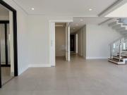 Casa para venda em Alphaville Dom Pedro 3 em Campinas...