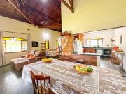 Casa para venda em Capela Do Barreiro de 318.00m² com 5...
