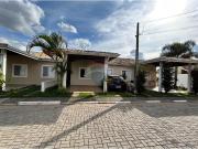 Casa de Condomínio para venda em Moradia Do Sol em...