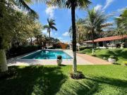 Casa para venda em Chácara Das Paineiras de 619.32m² com...