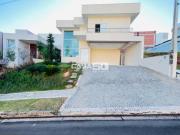 Casa para venda em condomínio fechado Valinhos