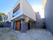 Casa para Venda em Curitiba, Uberaba, 3 dormitórios, 2...