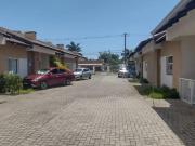 Casa para Venda em Guaratuba, Piçarras, 2 dormitórios, 1...