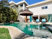 Casa para venda em Jardim Do Golf I de 380.00m² com 4...