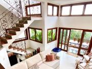 Casa para venda em Moinho Velho de 325.00m² com 4...