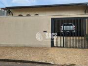 Casa para venda e aluguel em Jardim Santa Genebra em...