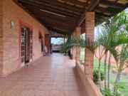 Casa para venda em Jardim Tropical de 200.00m² com 2...