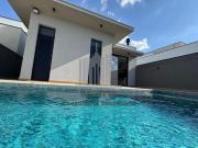 Casa para venda em Nações de 226.00m² com 3 Quartos, 3...