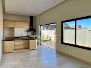 Casa para venda em Ondas de 238.00m² com 1 Quarto, 4...