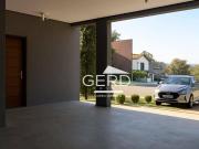 Casa para venda em Paisagem Renoir de 340.00m² com 3...