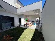 Casa para venda em Pinheirinho de 260.00m² com 3...