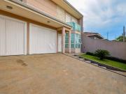 Casa para venda em Portão de 411.00m² com 7 Quartos, 3...