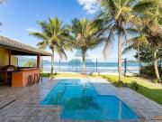 Casa para venda em Praia Do Sapê de 340.00m² com 6...