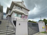 Casa para venda em Santa Felicidade em Curitiba Paraná...
