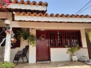 Casa para venda em Sousas de 250.00m² com 2 Quartos e 1...