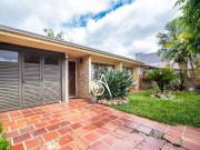 Casa para venda em Xaxim em Curitiba Paraná de 116.00m²...