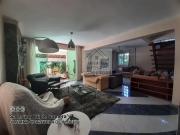 Casa para venda ou aluguel 5 quartos 4 suÃtes, quintal,...