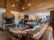 Casa para venda ou locaÃ§Ã£o com 650mÂ² Jardim Petropolis