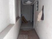 Casa para Venda por R$150.000,00 com 6 vagas, 2...