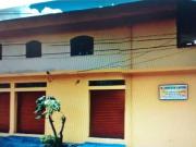 Casa para Venda por R$700.000,00 com 200m², 2 vagas, 1...