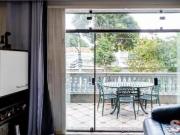 Casa para Venda por R$980.000,00 com 220m², 2 vagas e 4...