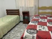 Casa para venda possui 250 metros quadrados com 8 quartos