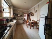 Casa para venda tem 110 metros quadrados com 3 quartos...