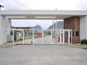 Casa para venda tem 270 metros quadrados com 3 quartos...