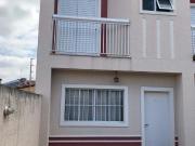 Casa para Venda/Aluguel com 2 quartos, 79 m² por R$ 380.000